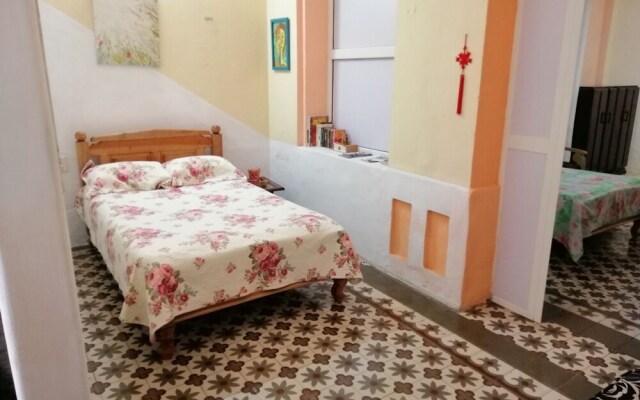 Hostal Tristá 117