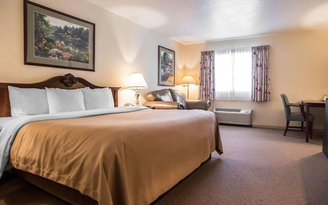 Quality Inn New Columbia–Lewisburg