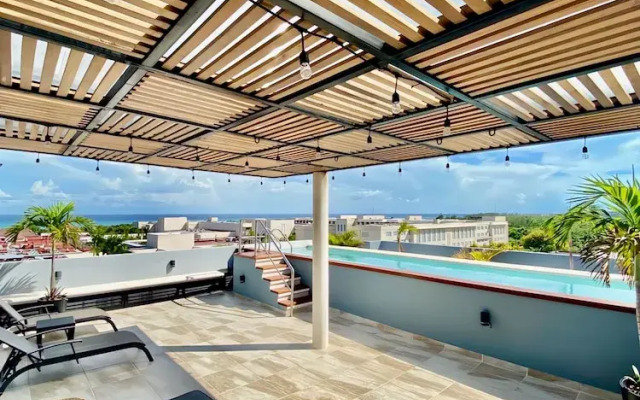 Sunset Kin Beach Apartments