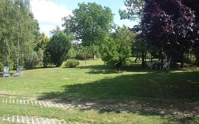 Gesztenyes Vendeghaz