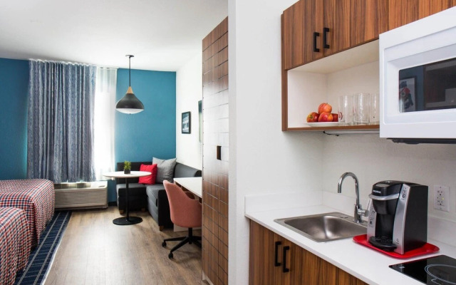 Uptown Suites Extended Stay Tampa FL – Riverview