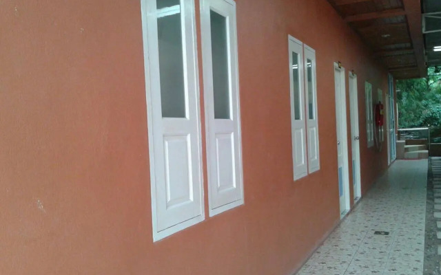 Amonrada House