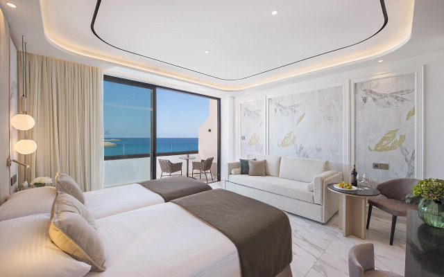 Adams Beach Hotel & Spa