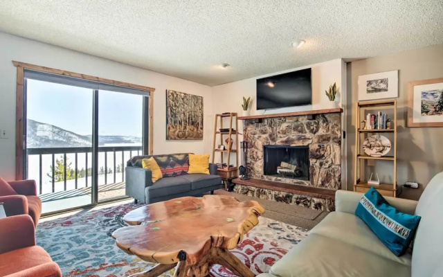 1 Mi to Grand Lake: Updated Condo w/ Views & Deck! - фото 4