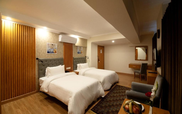 Hotel One Tower Gulberg