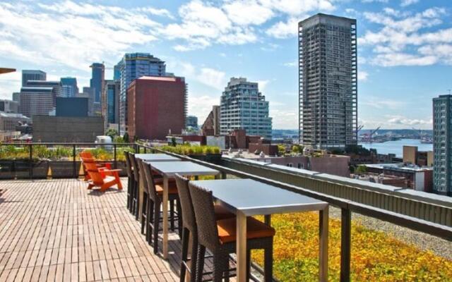 Seattle Discovery Apartment