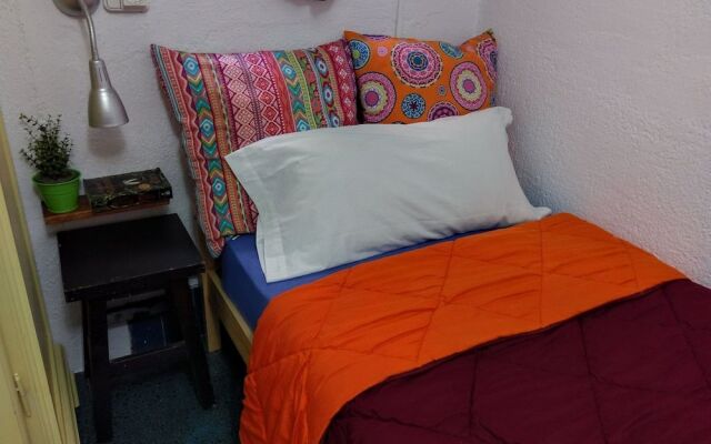 X Hostel Alicante