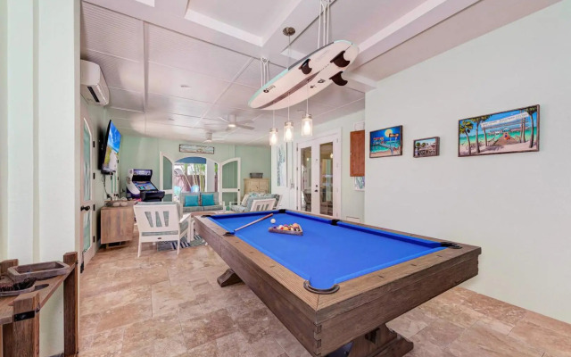 Banyan Beach - 104 Beach Ave