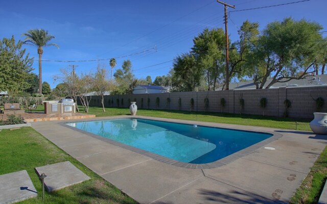 PX001 3 Bedroom Apartment By Senstay