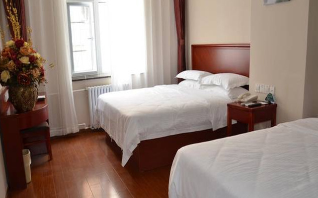 GreenTree Inn Beijing Miyun West Bridge Road Haiyi Manor Express Hotel – Guest Rooms – Beijing