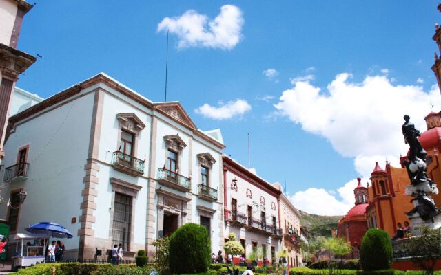 Hotel de la Paz