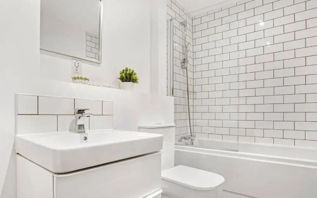Charming Deritend Apartment With Full Access for Wheelchairs