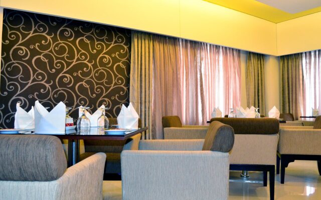 Hotel La Villa Western