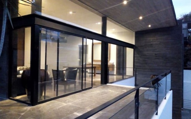 Modern House Palmira