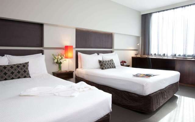Crowne Plaza Melbourne Carlton by IHG