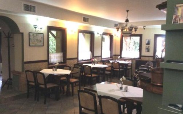 Pensiunea Restaurant Casa Alba