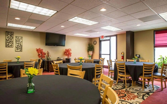 Quality Inn Jonesville I-77