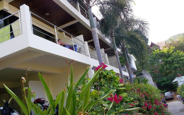 Mountain Sea View Luxury Apartments