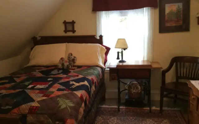 Clary Lake Bed and Breakfast