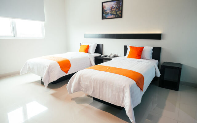 Alpha Hotel