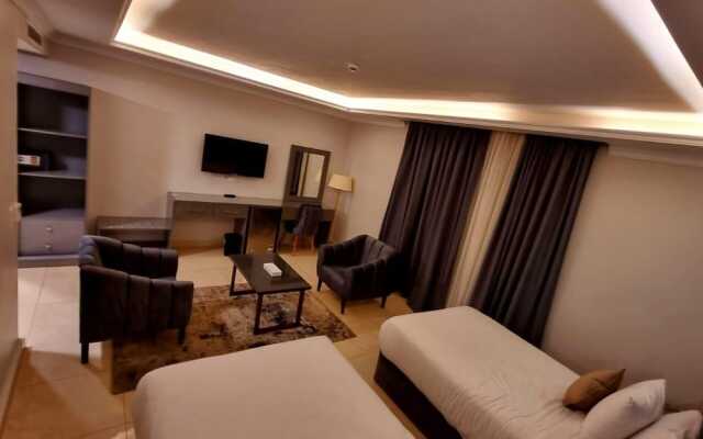 Grand Plaza Hotel