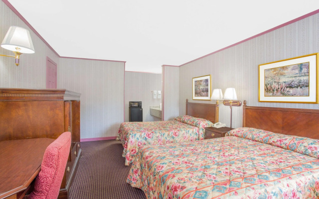 Knights Inn Mount Airy