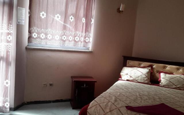 Amadu Hotel