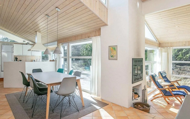 6 Person Holiday Home in Albaek