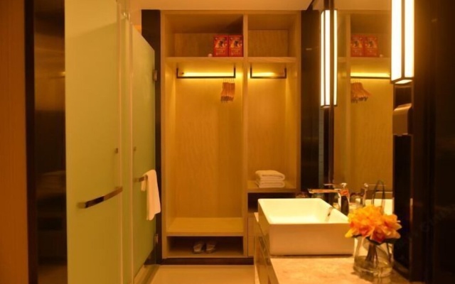 Echarm Hotel (Hong'an Zidong Xincheng) – Bathroom – Huanggang
