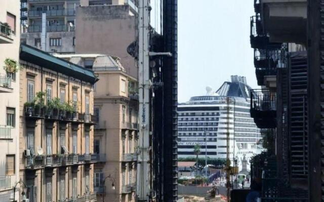 Palermo In Suite Aparthotel Shs