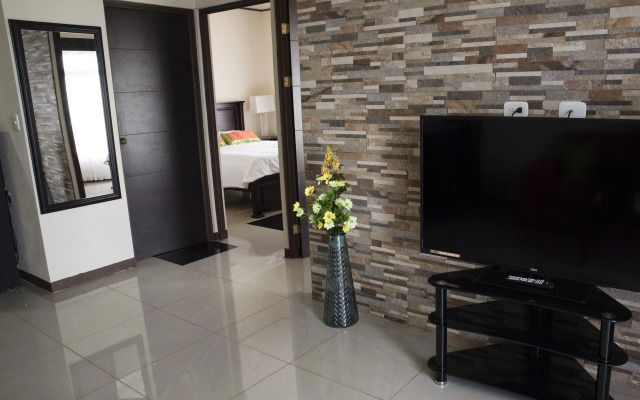 Calathea Lodge Monteverde