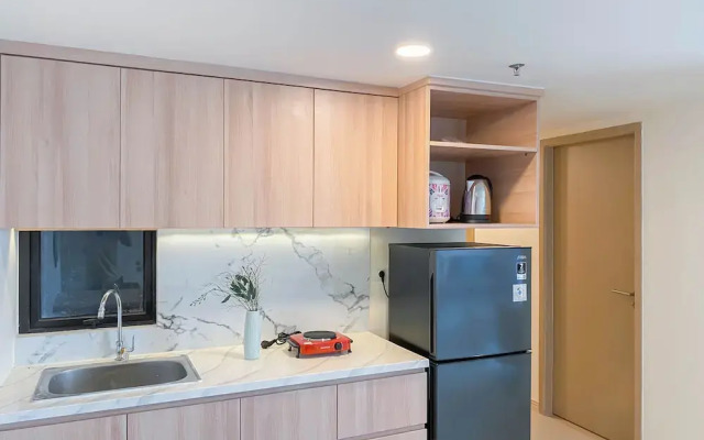 Restful 3Br At Meikarta Apartment