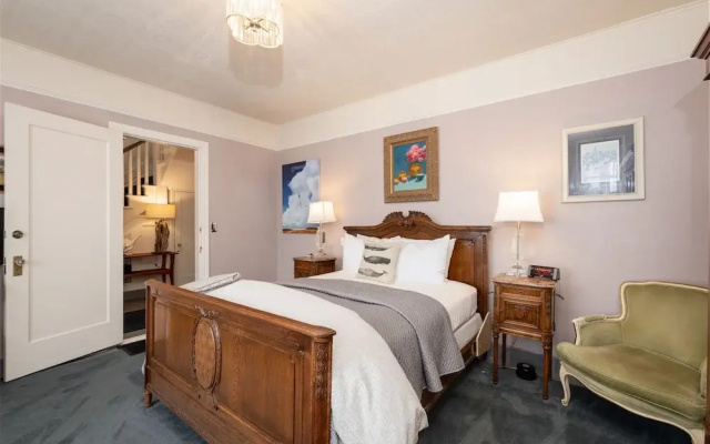 Nantucket Whale Inn