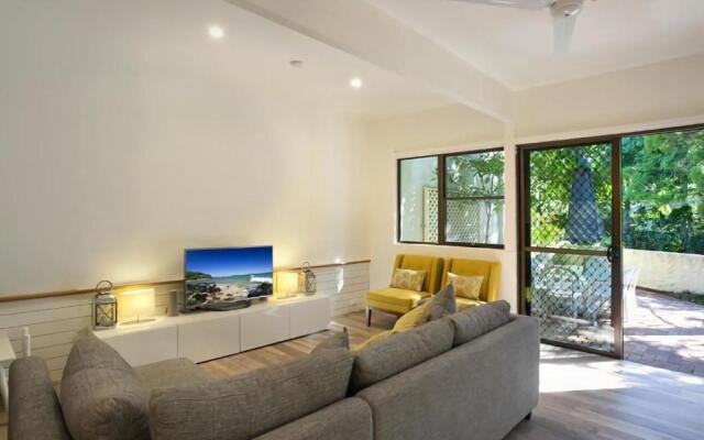Little Cove Townhouse 2 Pandanus Street 14