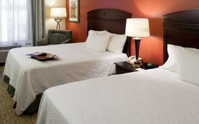 Hampton Inn & Suites Texarkana