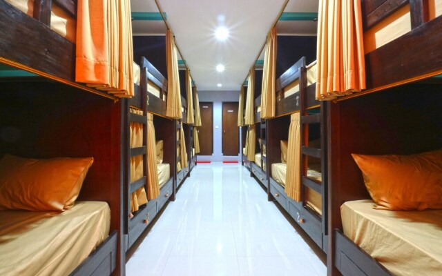 Raja Rani Hostel