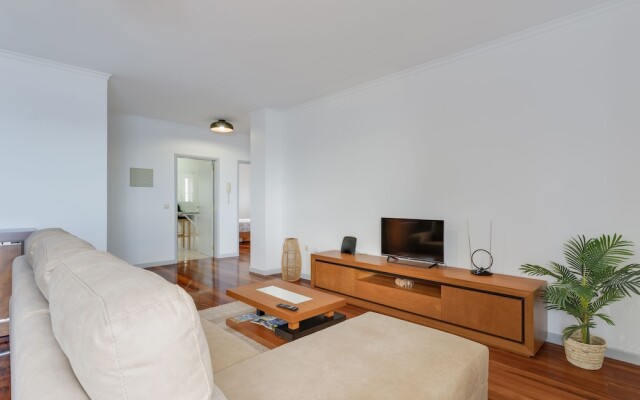 Santa Cruz Apartment