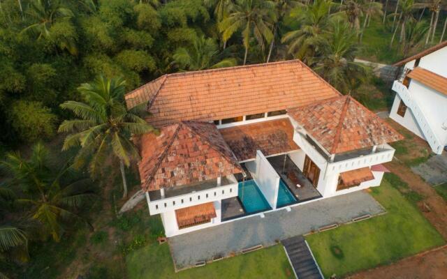 Paraikal Beach Resort