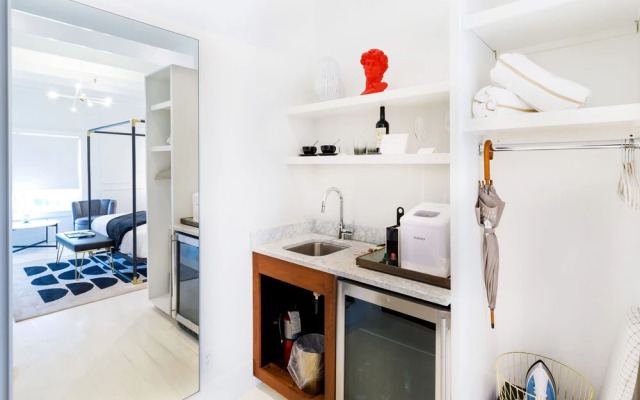 American Beech Hotel