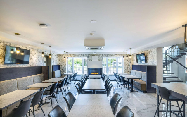 Les Suites de Laviolette, an Ascend Collection Hotel