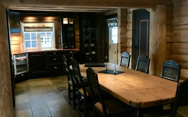 Cozy chalet Totteskogen 126