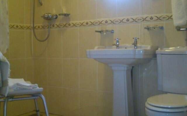 Coolanowle Country House