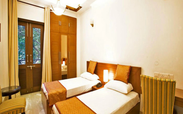 Evergreen Suites Defence Colony – Guest Rooms – Delhi