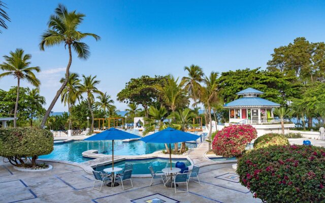 DoubleTree by Hilton Cote des Arcadins Beach Resort & Spa