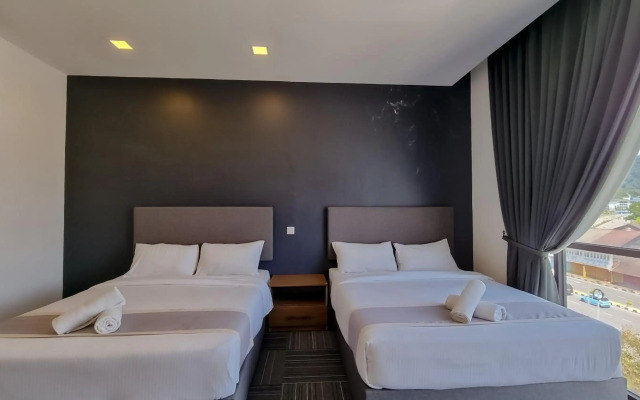 WE Hotel