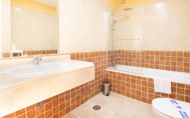2247-Duplex 3 Bedrooms with 2 Terraces