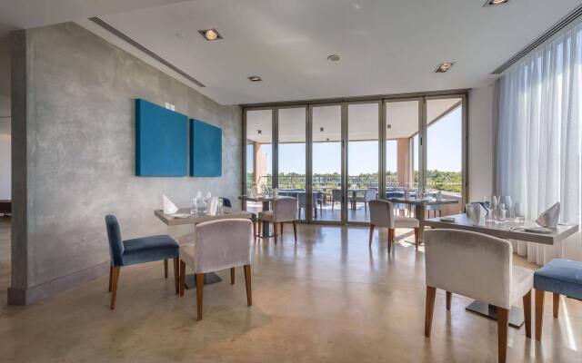 The Westin Salgados Beach Resort, Algarve