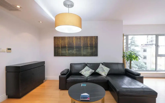 Tyms 3BR 2BA Apt Xujiahui Center