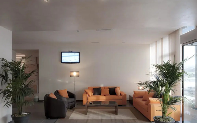 Blu Arena Hotel