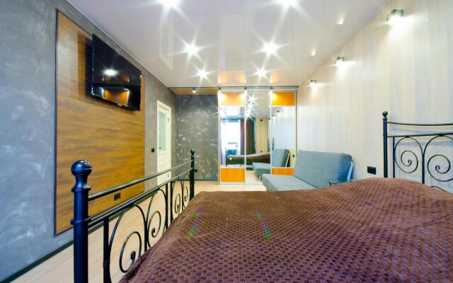 Apartments on Silicate highway 17 in the residential complex Yar City